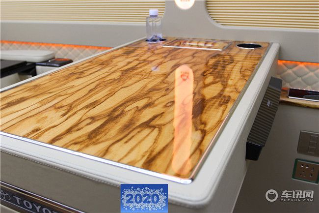 开封丰田考斯特埃尔法版报价丰田考斯特价格