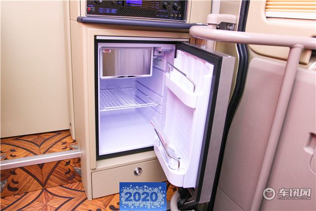 开封丰田考斯特埃尔法版报价丰田考斯特价格