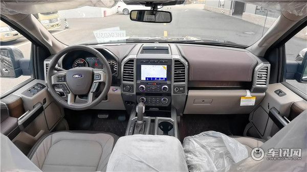 2020款福特F150勇猛者 皮卡改装摇身秒变高端七座商务车