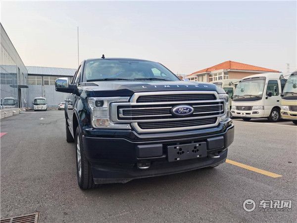 2020款福特F150勇猛者 皮卡改装摇身秒变高端七座商务车