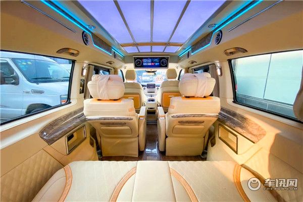 2021款奔驰V260L改装VS680高顶七座 盛世金马款现车在售