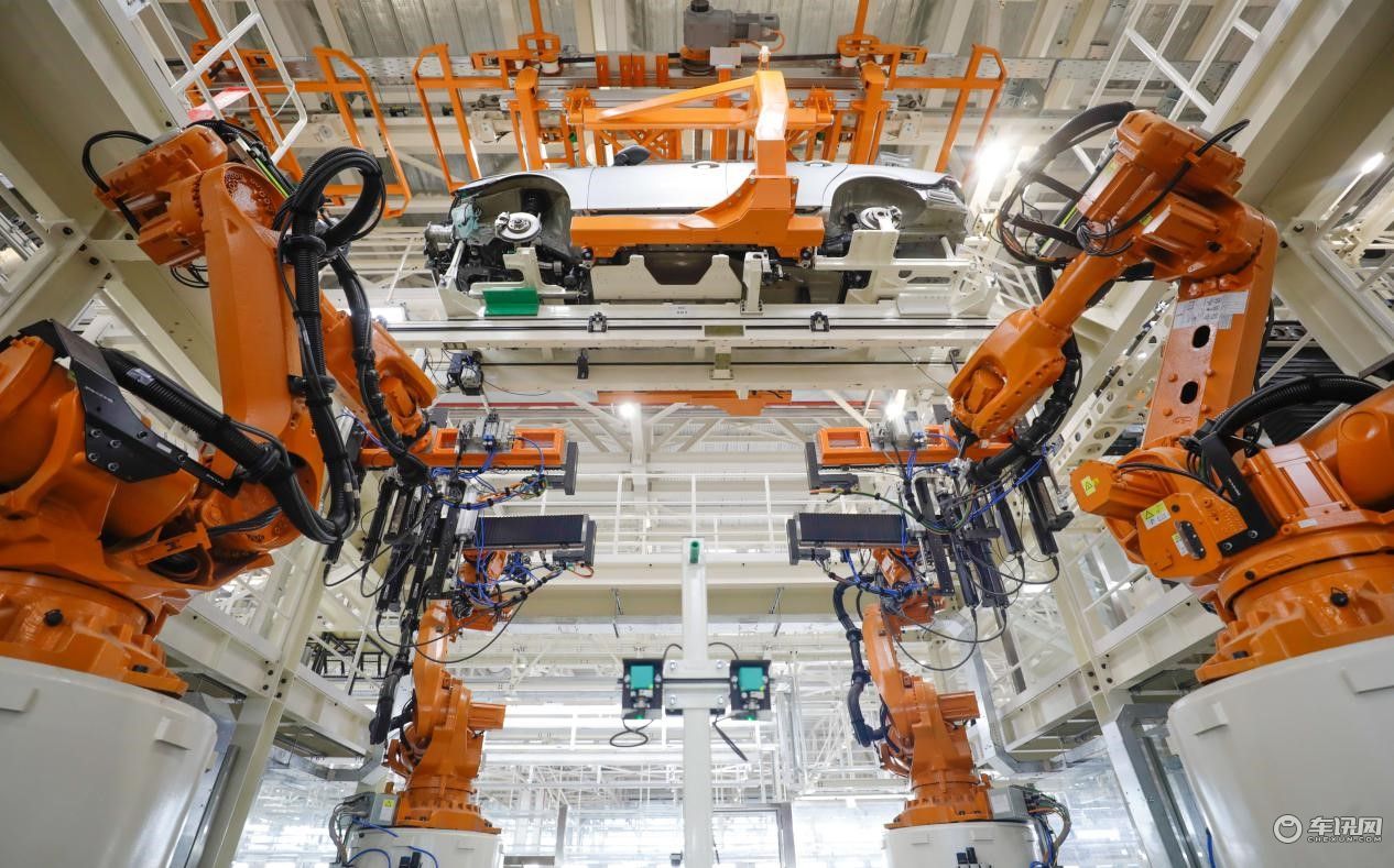 恒大汽车生产基地装配车间恒大汽车生产基地车身车间据悉,这两大基地
