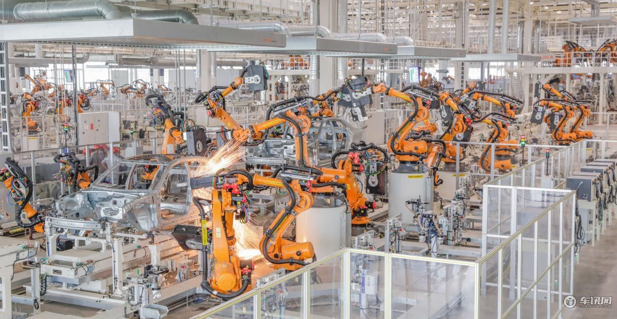 “恒大造车记”震撼更新！两大基地启动试生产