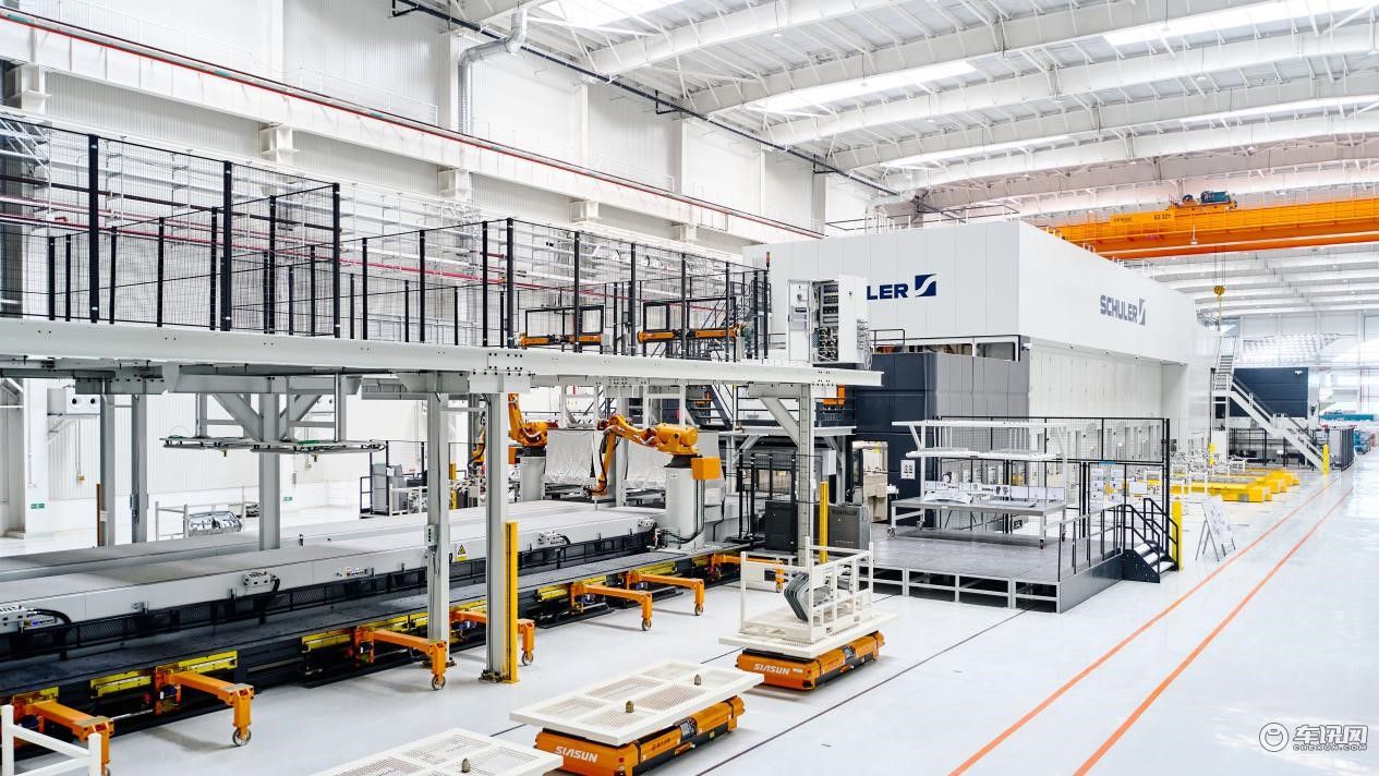 “恒大造车记”震撼更新！两大基地启动试生产