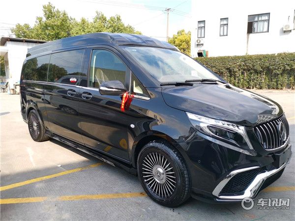 2020款奔驰威霆定制高顶七座商务车 全新外观全新内饰现车在店