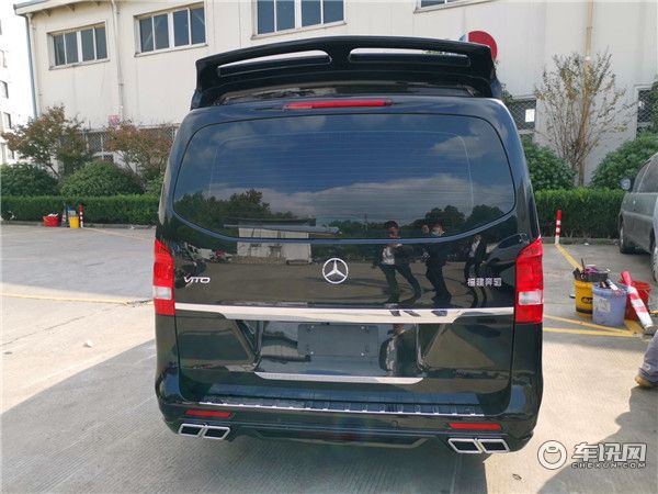 2020款奔驰威霆定制高顶七座商务车 全新外观全新内饰现车在店