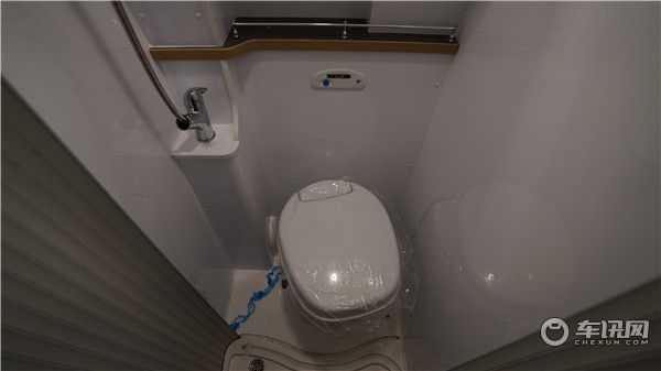 瑞弗启界R500福特B型房车，国六新全顺上市发布！