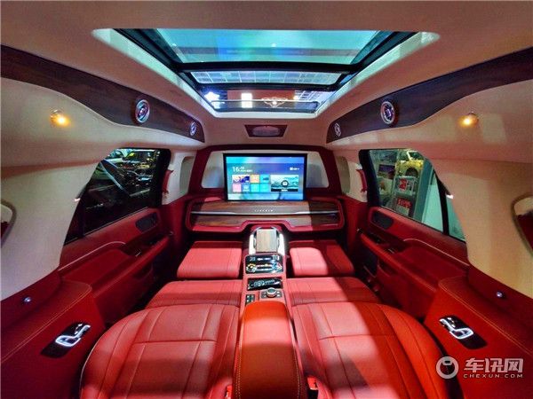 2020款林肯领袖一号 全新升级波尔多红内饰更加惊艳