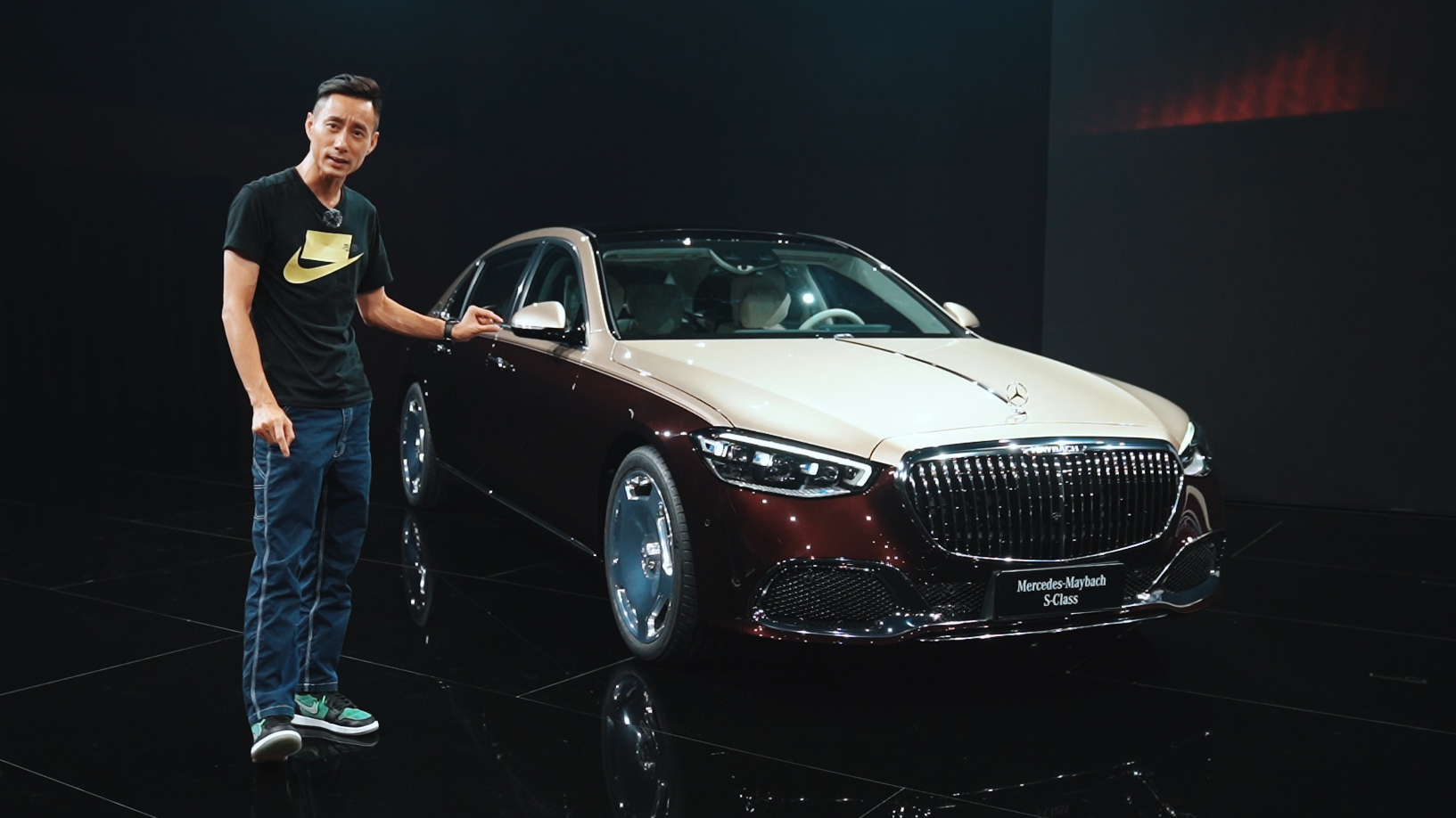 袁启聪分享全新梅赛德斯-迈巴赫s级,这是你能买到最壕的大奔