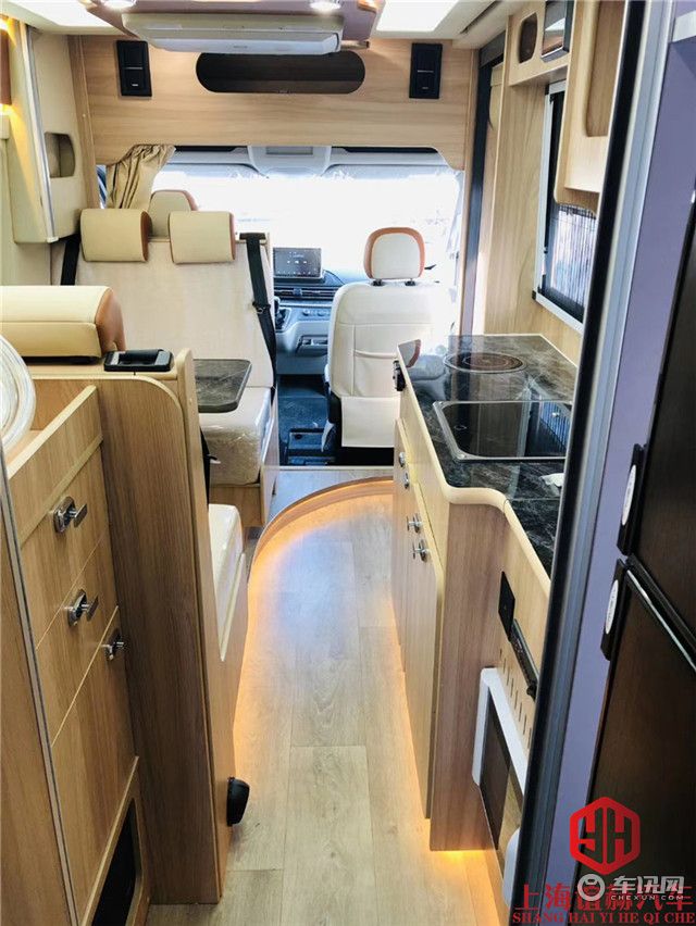2020款顺旅B型房车，大通V90长轴版，国风内装紧随潮流