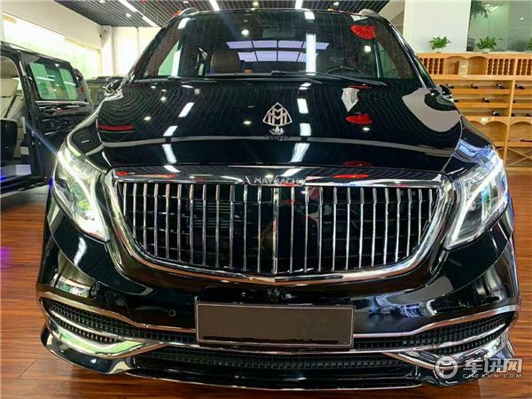 全新奔驰威霆改装VS680七座商务车 豪华MPV的标杆之选