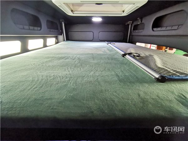 年末最新发布顺旅大通V90黑武士房车 专注B型房车18载