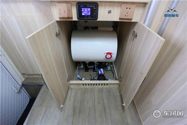 2020款戴德百姓房车MINI 国内最具性价比C型房车