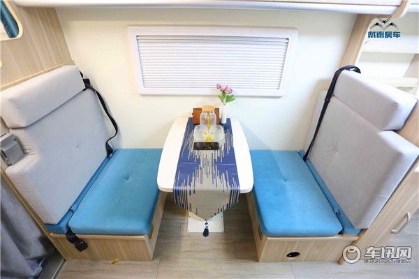 2020款戴德百姓房车MINI 国内最具性价比C型房车