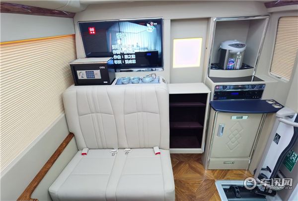 丰田考斯特豪华接待车 丰田考斯特上海价格