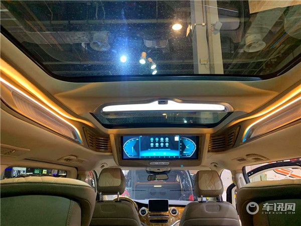金冠奔驰V260L改装高顶七座，吧台半隔断诠释奢华MPV