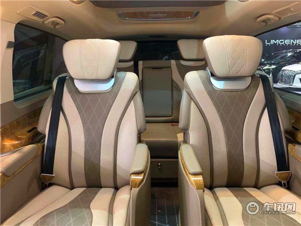 金冠奔驰V260L改装高顶七座，吧台半隔断诠释奢华MPV