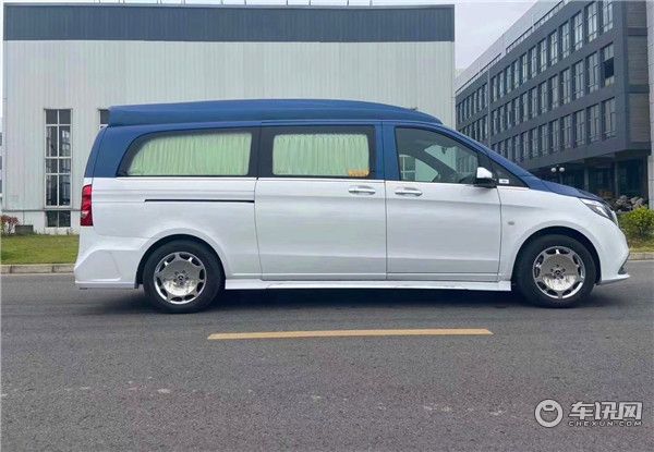 20款奔驰威霆商务车，威霆高顶VS680双拼商务车