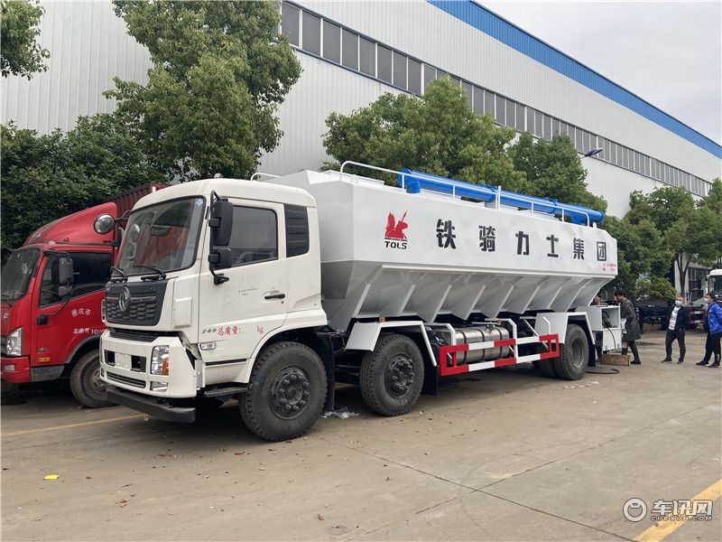 东风天锦10吨饲料运输车 养鸡场专用饲料车厂家直销