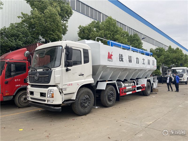 东风天锦10吨饲料运输车 养鸡场专用饲料车厂家直销