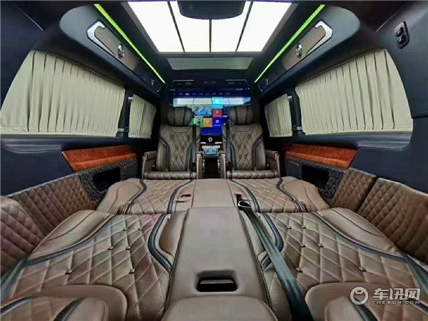 新款福建奔驰V260L高顶商务车，上海VS680全隔断车型价格多少