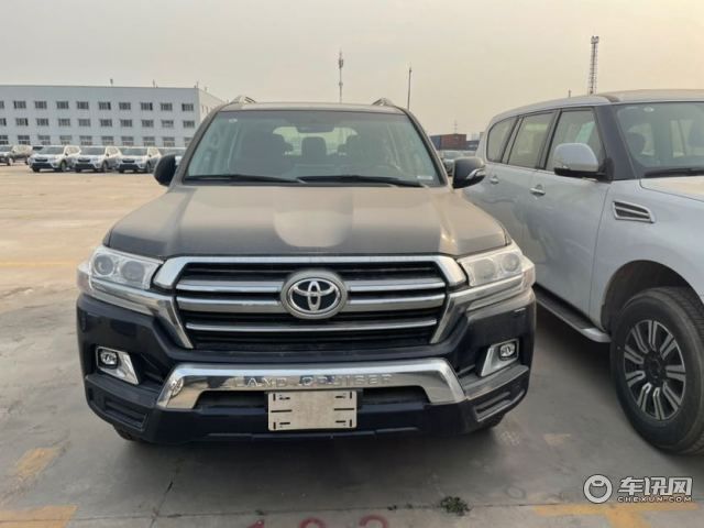 20款酷路泽4500配置齐全 落地价是多少