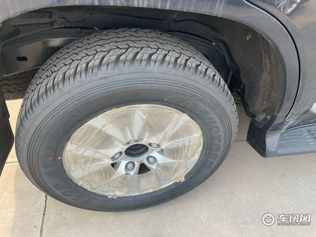 20款酷路泽4500配置齐全 落地价是多少