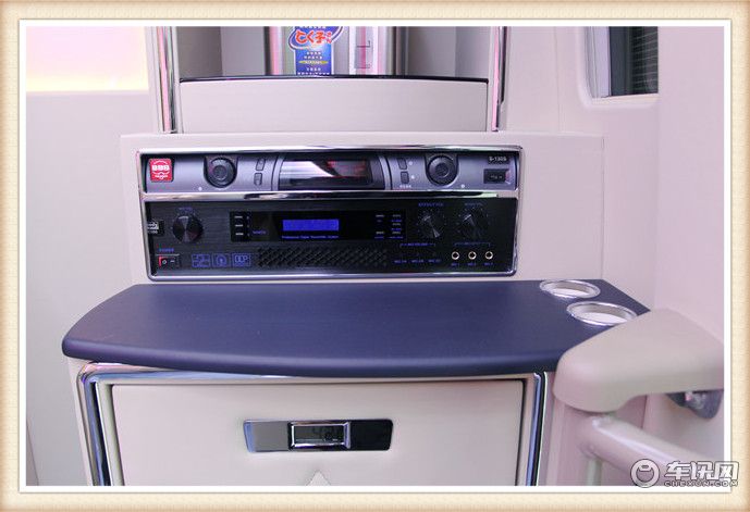 青岛 日照 丰田考斯特价格 新款[10座]白金版报价