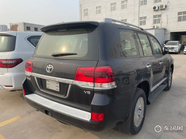 20款酷路泽4500配置齐全 落地价是多少