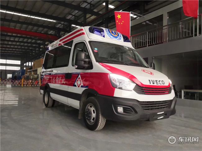 负压救护车厂家  奔驰救护车一般多少钱一辆	120救护车价格