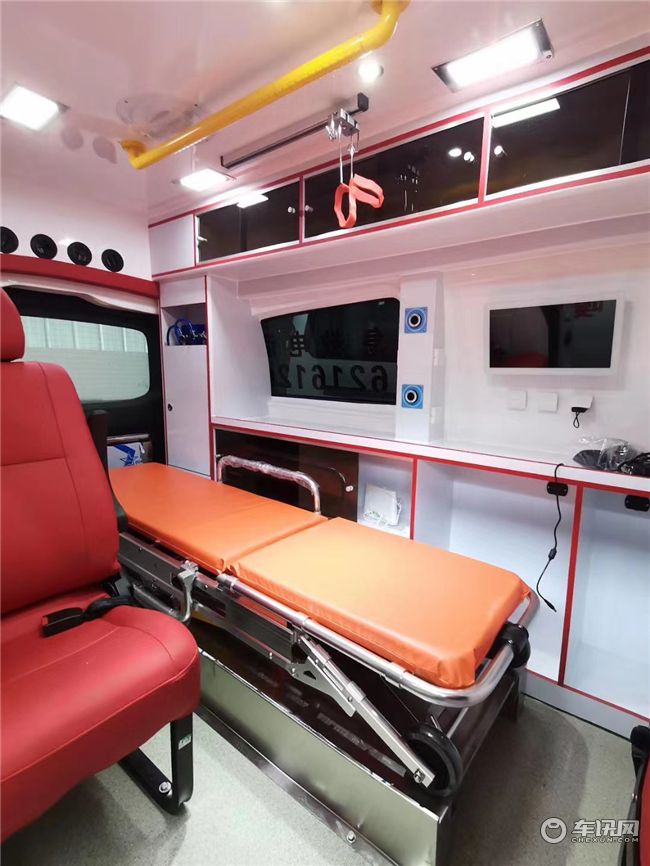 负压救护车厂家  奔驰救护车一般多少钱一辆	120救护车价格