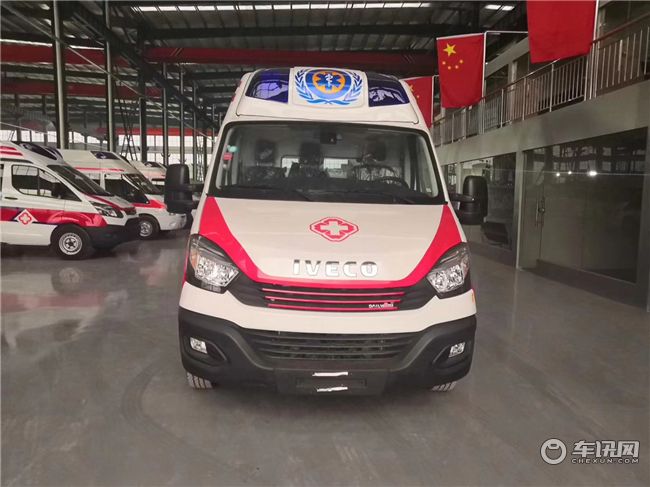 负压救护车厂家  奔驰救护车一般多少钱一辆	120救护车价格
