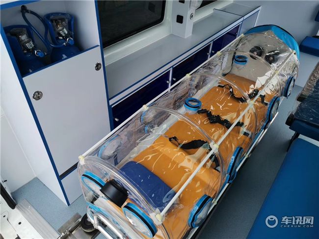 负压救护车厂家  奔驰救护车一般多少钱一辆	120救护车价格