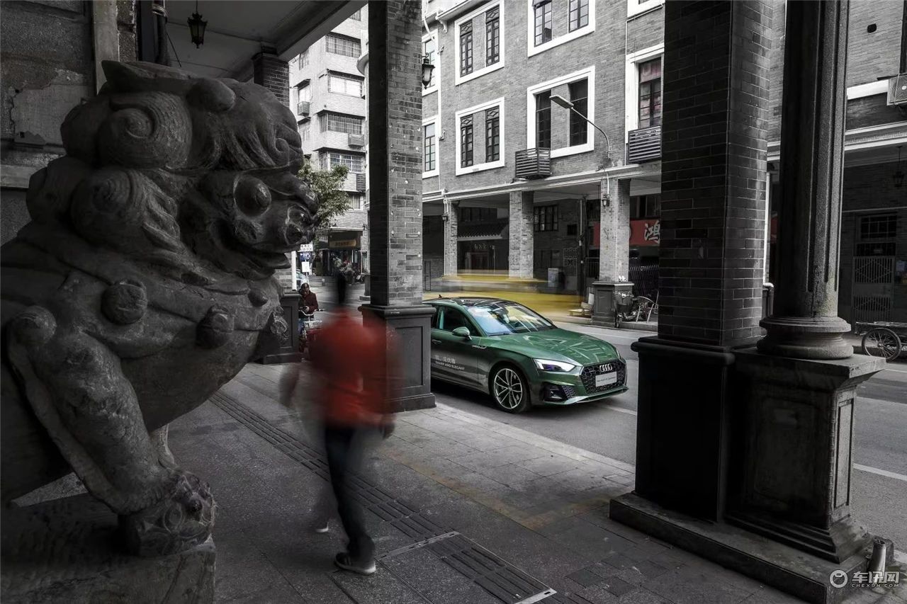 40万给你纯正德国轿跑的高格调，你说值不值？