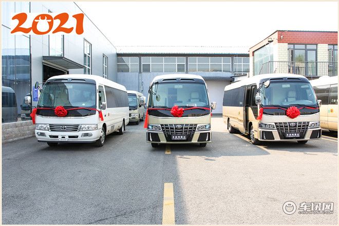 进口考斯特12座价格 考斯特报价及图片