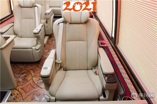 2021考斯特商务车_6-23座现车齐全