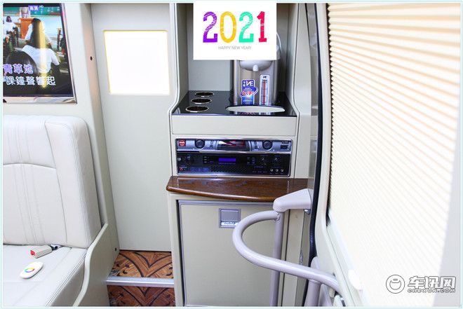 进口考斯特12座价格 考斯特报价及图片