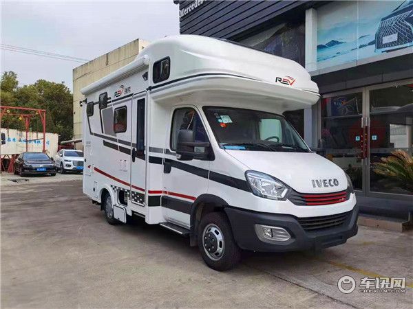 2021新款瑞弗V820依维柯房车，最新国六现车在店