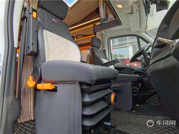 2021新款瑞弗V820依维柯房车，最新国六现车在店