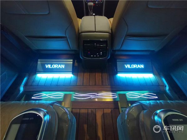 星空顶的车有哪几款 car_1_1_e6b01821c15e43608adb1014945a326b.jpg