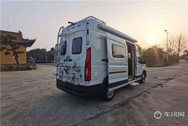 新款卫航大通V90B型房车，现车特价优惠
