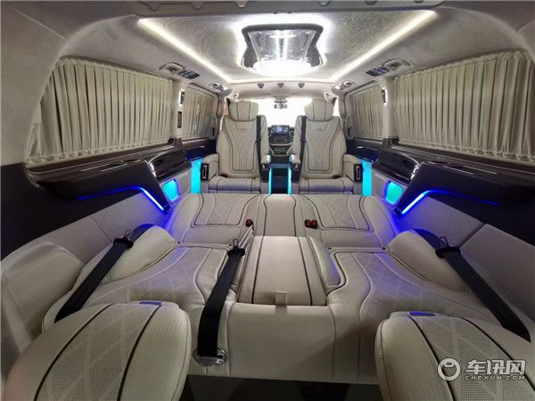 新款奔驰威霆改装商务车,银河内饰特价在售