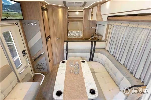 金冠宾歌CX510依维柯房车，国五现车钜惠来袭