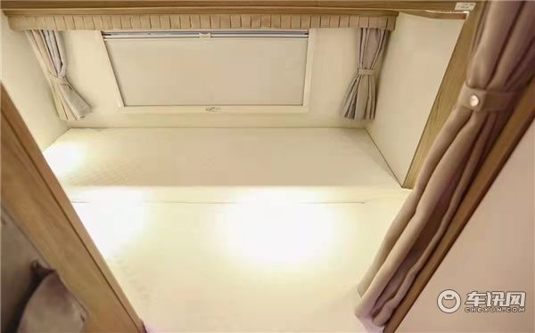 金冠宾歌CX510依维柯房车，国五现车钜惠来袭