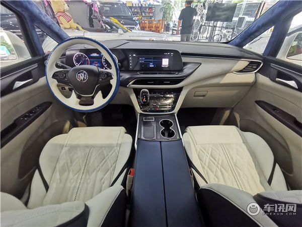 car_1_1_2a74ce1853fb4012849fec551d39ab23.jpg