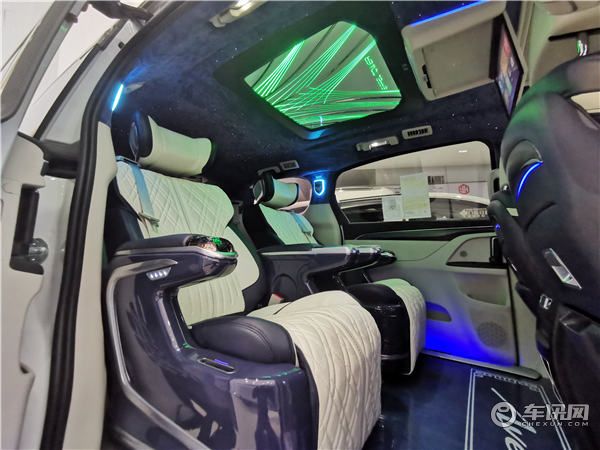 car_1_1_406b67b0d7c94e1c9fb8468f13b336ee.jpg