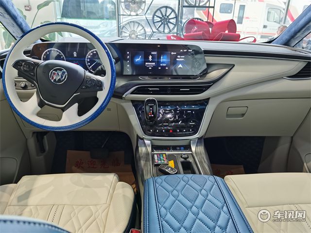 家用商务两不误,别克GL8全新升级豪华七座商务车上海现车促销