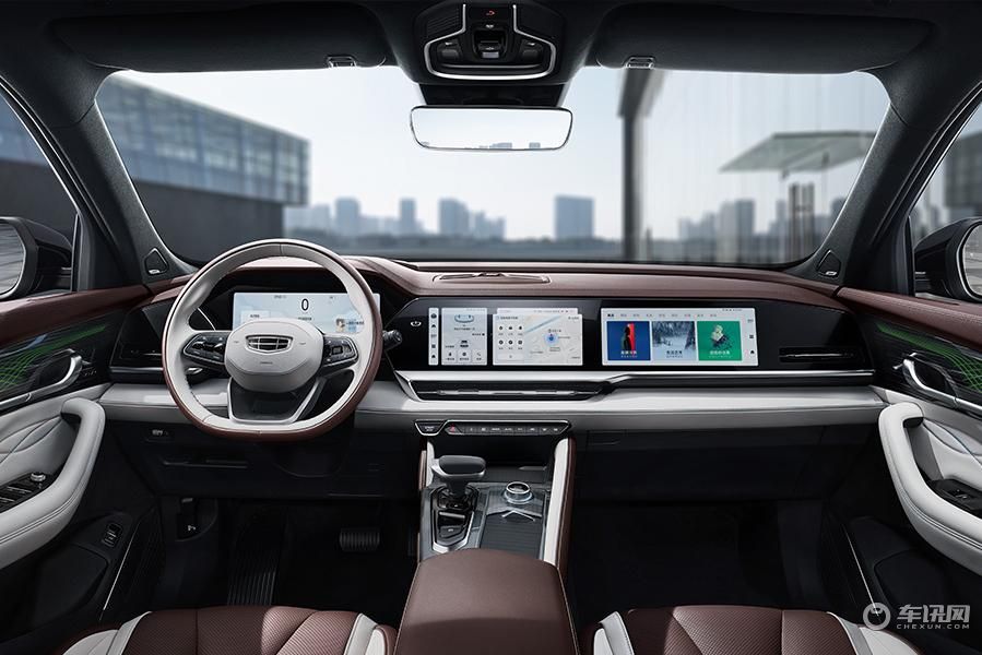 这几款燃油车照样有三联屏!