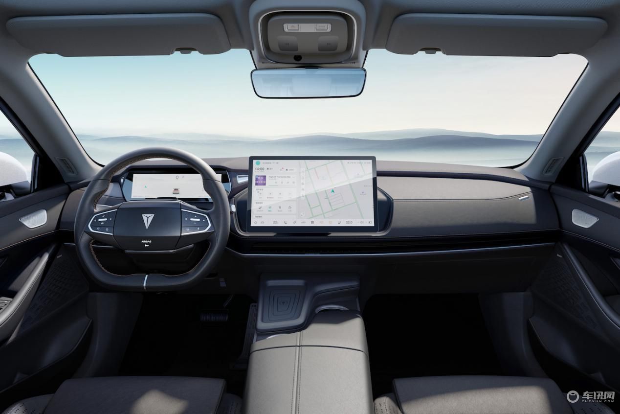 长安深蓝SL03上市！Model 3又迎来当头一棒？