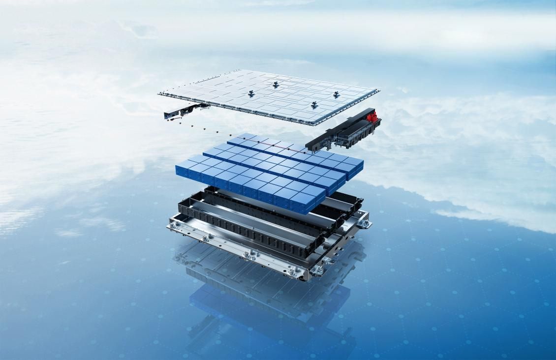 荣威iMAX8纯电版正式上市 售价25.98-35.98万元